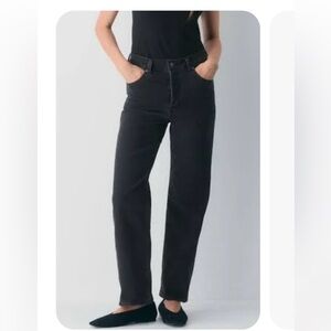 Aritzia Denim Forum ‘ THE ARLO HIGH RISE STRAIGHT ‘ Black Straight Leg Jeans